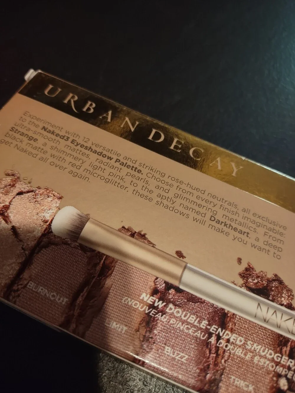 Urban Decay NAKED3 Rose & Neutral Eyeshadow Palette